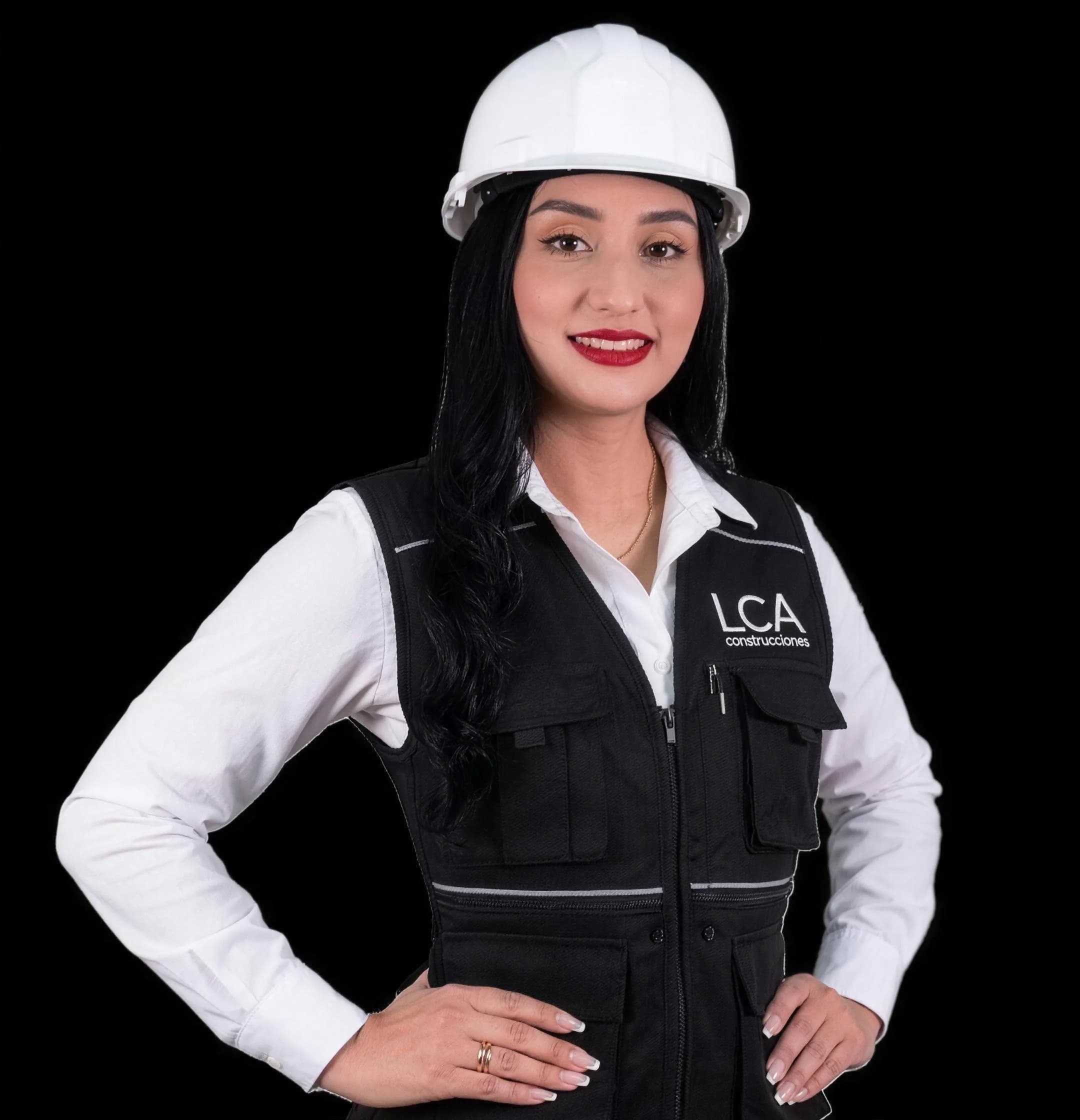 Retrato de Leidy Juley Castro Ahumada, Directora de Operaciones de LCA Construcciones